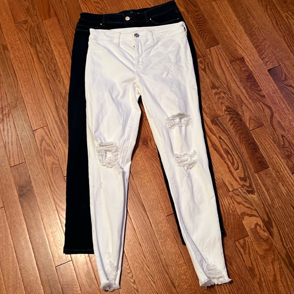 American Eagle (white)  and WHBM (blue) set of 2 size 10 stretchy jeans.
